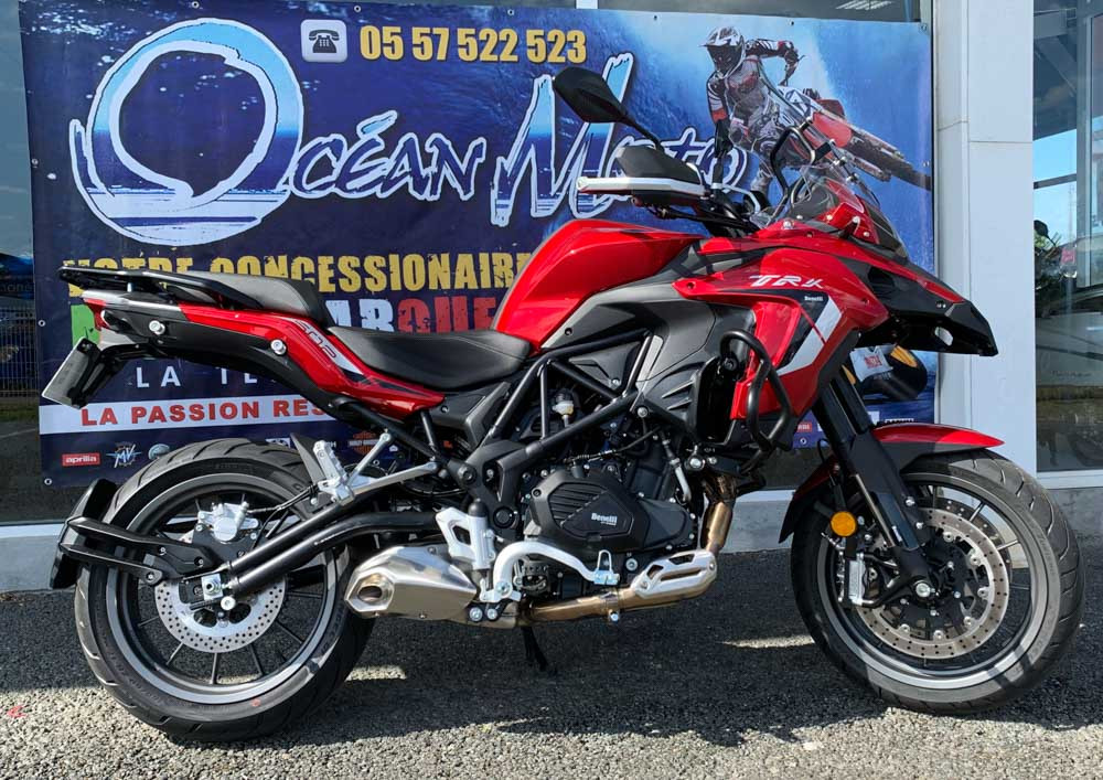 Benelli TRK 502 Benelli TRK 502